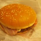 Сколько стоит чизбургер в Burger King в 2024 году?